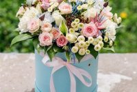 Цветы в коробках